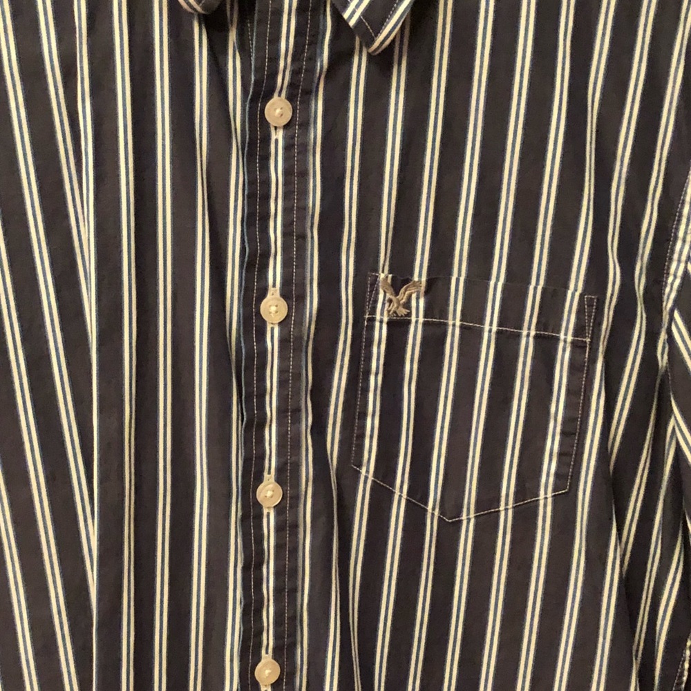 American Eagle Button Down